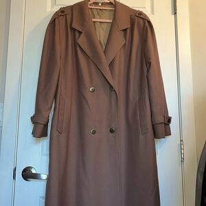 Elegant Brown Double-Breasted Women's Coat